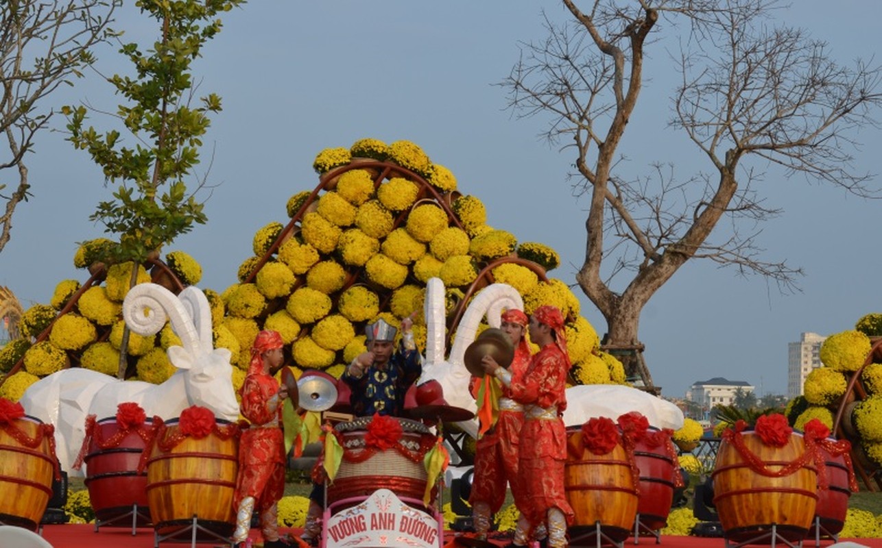 Duong hoa Da Nang chinh thuc khai hoi don khach-Hinh-9